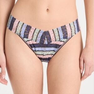 HANKY PANKY SIGNATURE ORIGINAL RISE THONG :SIZE : OS